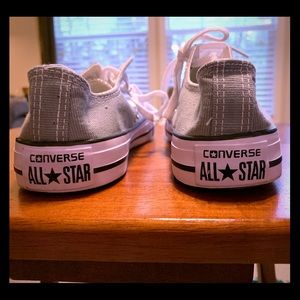Never worn Converse 👟